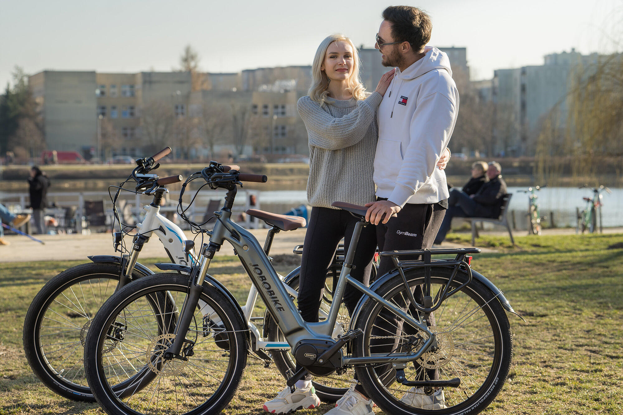 E-bike avonturen voor koppels: Jobobike's Linda & Lyon